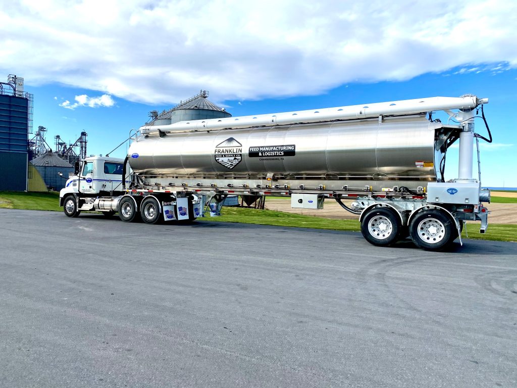 Bulk Feed Trailer